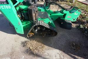 lot 11 image: Toro Model STX 26 Tracked Stump Grinder