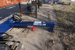 lot 18 image: Brand New Iron Oak Model SMH2419 Universal Mount Bobcat Skid Loader Skid Steer Commercial Duty 24 Ton Log Splitter Attachment