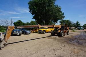 lot 3 image: 2000 Lull Model 844C-42 Telehandler