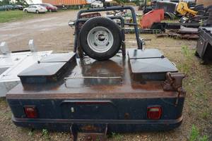 lot 30 image: 8 6 Welding Flat Bed Truck Bed