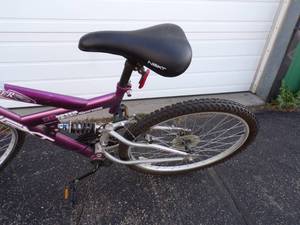 Power Climber 18 Speed Bike Purple