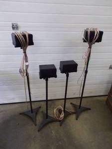 4 AVS-600N Speakers with Stands