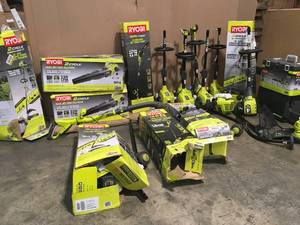 ASSORTED PALLET WITH MIXED RYOBI OUTDOOR TOOLS SEE PICS