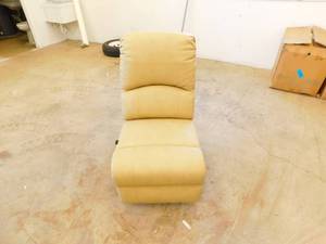 RV Armless Beckham Sand Recliner