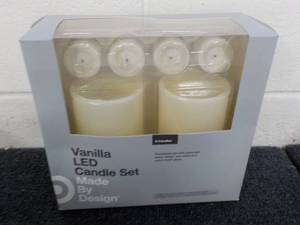 lot 55 image: Vanilla LED Candle Set made by Des...