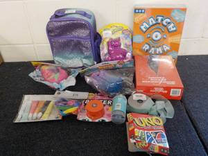 lot 70 image: Cooler lunch Bag and Toy Lot...