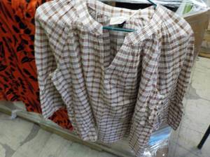 lot 87 image: Womens Size M Clothing...