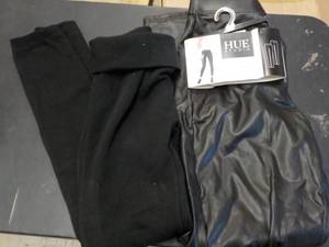 lot 90 image: Womens Size L Leggings...