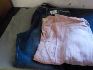 lot 93 image: Womens Size 22 Jeans and Top...