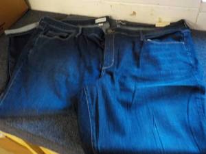 lot 95 image: Womens Size 26 Jeans...