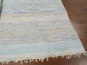 lot 139 image: Cotton Area Rug 66 x 102...