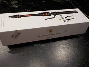 lot 141 image: LUXE Babyliss Curling Iron...