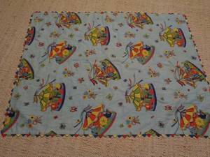 lot 142 image: Baby Blanket 40 x 49...