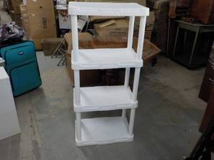 lot 192 image: 4 Shelf Plastic Shelfing Unit 21 x ...
