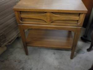 lot 197 image: Wood Nite Stand 23 x 15 x 24...