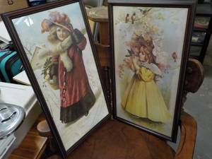 lot 198 image: 3 Prints and 2 Towels...