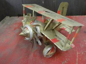 lot 217 image: Michelob Airplane Dcor...