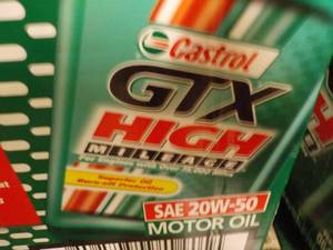 lot 351 image: 6 - 1 qt Bottles Castrol GTX SAE 20...