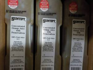 lot 383 image: 2 Boxes of 3 - 3.5 Liters each Jugs...