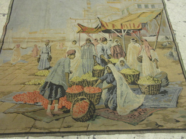 lot 250 image: WALL TAPESTRY