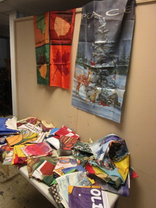 lot 217 image: FLAGS, SEASONAL, HOLIDAY, PATRIOTIC, NATURE, MORE-PATTERNS