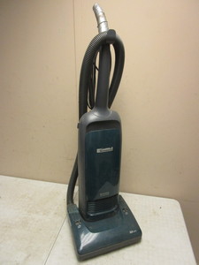 lot 235 image: KENMORE MICRON FILTRATION VACUUM CLEANER