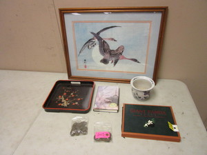 lot 276 image: ASIAN-STYLE DECOR, FRAMED PRINT, TRAY, VASE, TOKENS, GIANT PANDA BOOK, BUDDHIST REFLECTIONS BOOK