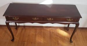 lot 112 image: Contemporary Two Drawer Console Table by Hammary