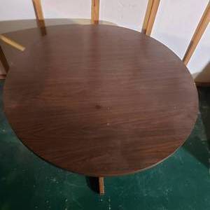 lot 324 image: Practical Game Table