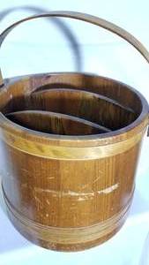 lot 527 image: Primitive Maple Syrup Bucket Magazine Rack