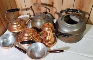 lot 202 image: Collection of Copper Kettles and Pans
