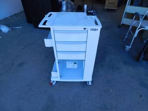 lot 26 image: Insight Med Cart