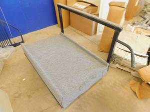 lot 50 image: Cart with Wheels