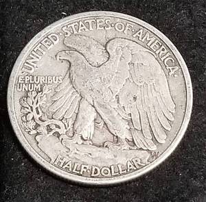 1934 WALKING LIBERTY SILVER HALF DOLLAR