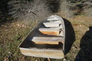 lot 8 image: 1960 Star Craft 14 Aluminum Fishing Boat