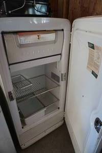 lot 22 image: International Harvester Vintage Refrigerator