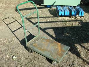 lot 14 image: Solid Rolling Cart