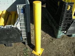 lot 15 image: 8 Parking LotLoading Dock Protector Posts