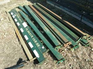 lot 25 image: 11 - 8 Pallet Rack Rails