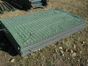 lot 29 image: Modular Temporary Area Containment Cage
