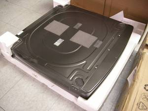 lot 67 image: Samsung WasherDryer Pedestal