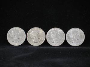 lot 42 image: (4) Susan B Anthony Dollar Coins