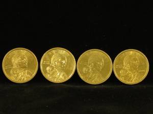 lot 43 image: (4) Sacagawea Dollar Coins