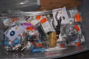 lot 90 image: Bathroom Plumbing Parts and Accessories