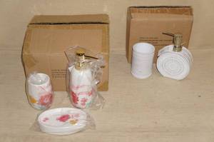 lot 147 image: 2 Bathroom Soap Sets