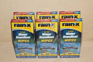 lot 167 image: 6 Packs of Rain-X Water Repellent Wipes