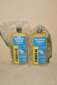 lot 170 image: 2 Bottles of Rain-X Washer Fluid Additive