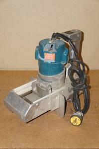 lot 180 image: Bosch Cabinet Door Hinge Cutter