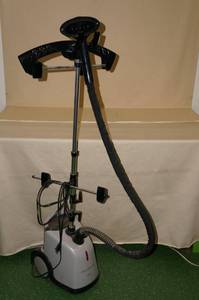 lot 195 image: Portable Steamer