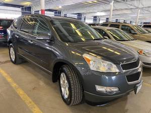 2010 Chevrolet Traverse LT FWD